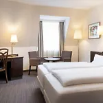 Hotel Elaya Noerdlingen, Trademark By Wyndham