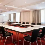 Hotel Elaya Noerdlingen, Trademark By Wyndham 4*
