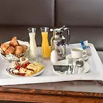 ホテル Elaya Noerdlingen, Trademark By Wyndham ネルトリンゲン