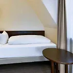 ホテル Elaya Noerdlingen, Trademark By Wyndham