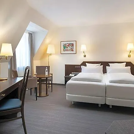 Elaya Noerdlingen, Trademark By Wyndham 4* 노들린겐