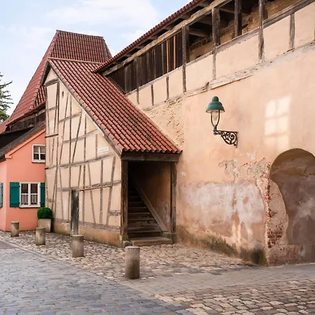 Elaya Kloesterle Noerdlingen, Trademark By Wyndham Hotel