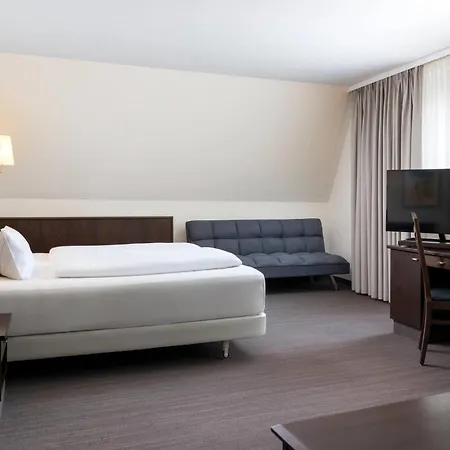 Elaya Kloesterle Noerdlingen, Trademark By Wyndham Hotel