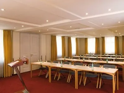 Hotel Kloesterle - In Kuerze Elaya Kloesterle Noerdlingen