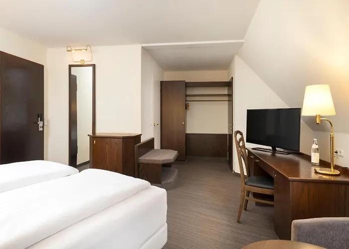 Elaya Noerdlingen, Trademark By Wyndham Hotel 4*